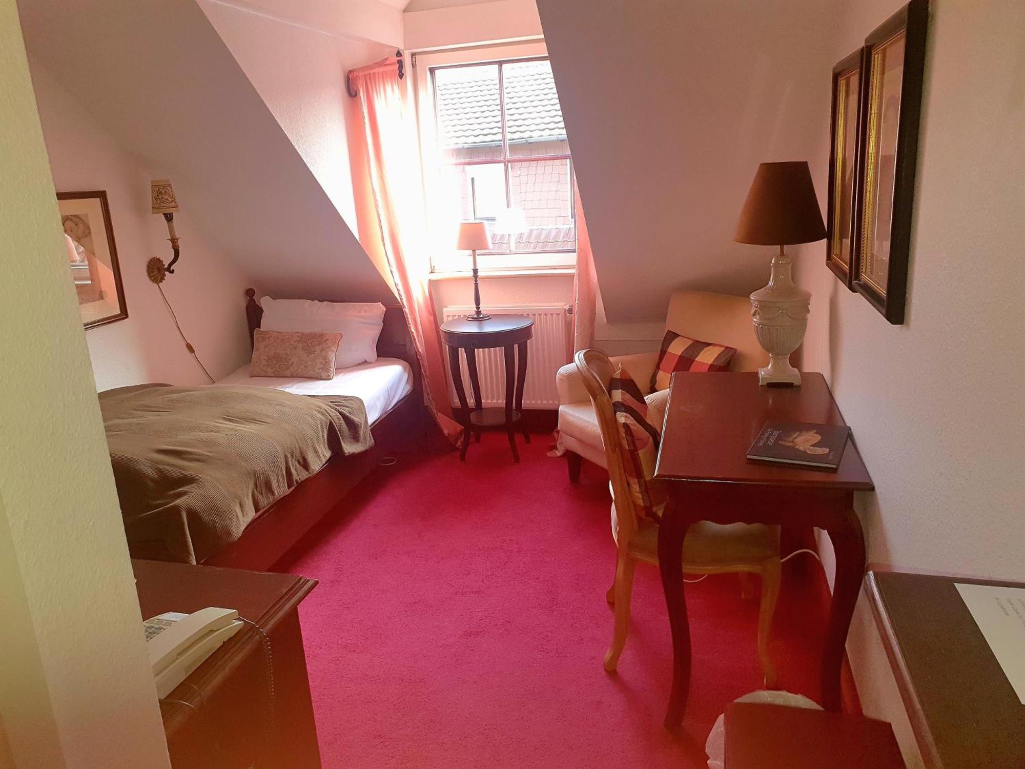 Landhotel Kern Bad Zwesten Bagian luar foto